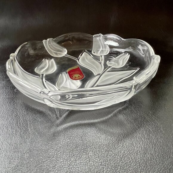 NWT Mikasa Walther Glass 7” Frosted Tulips Etched Glass Bowl-Germany - Picture 3 of 7